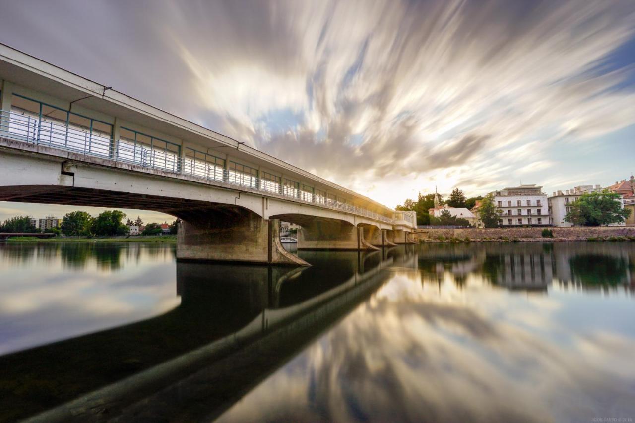 Hotel Pavla Piestany Bagian luar foto