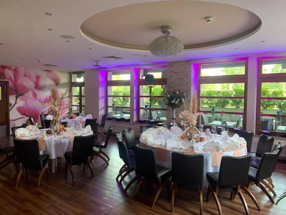 Hotel Pavla Piestany Bagian luar foto